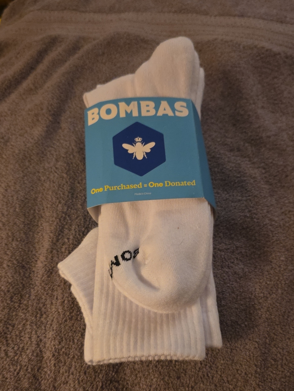 Bombas White Crew Athletic Socks with Blue Pack Label - 4 Pairs